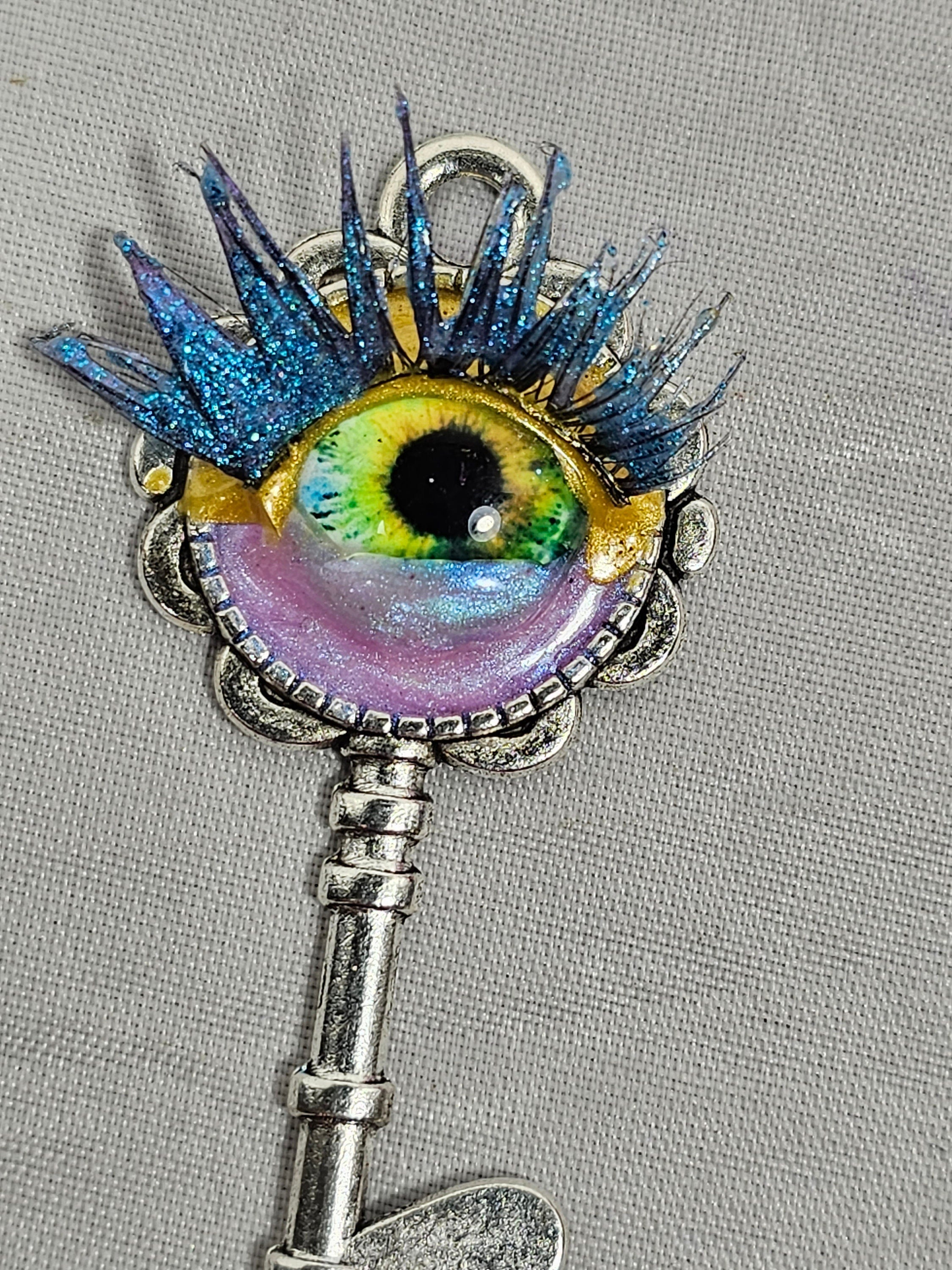 Dragon Eyelash Key