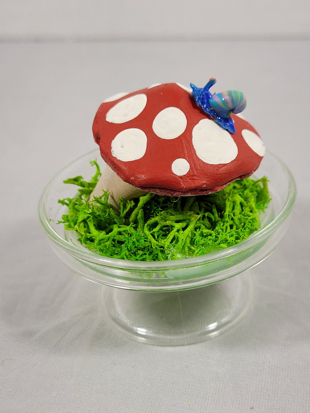 Fantasy Cloche