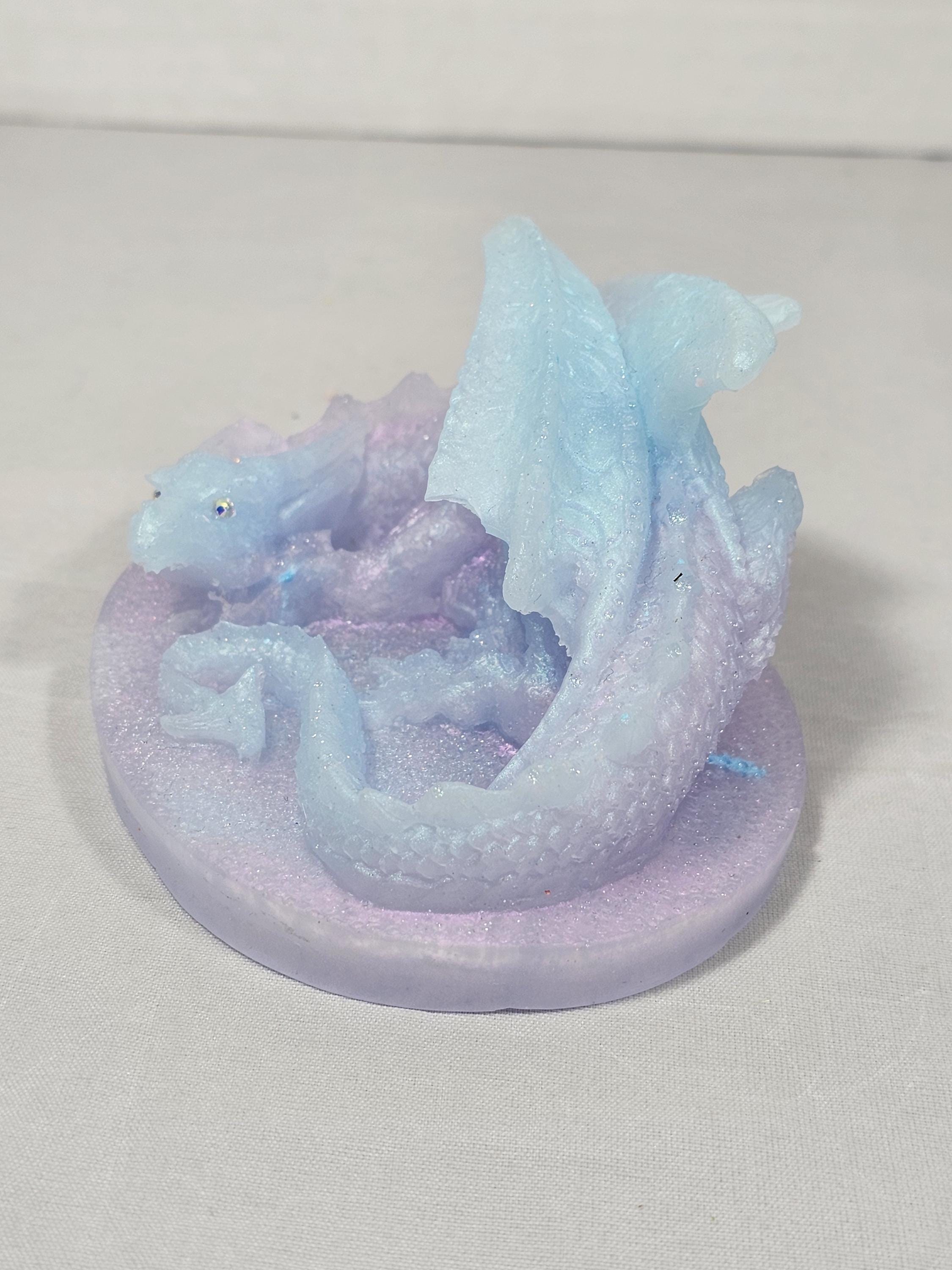 Unpainted Hoarding Dragon