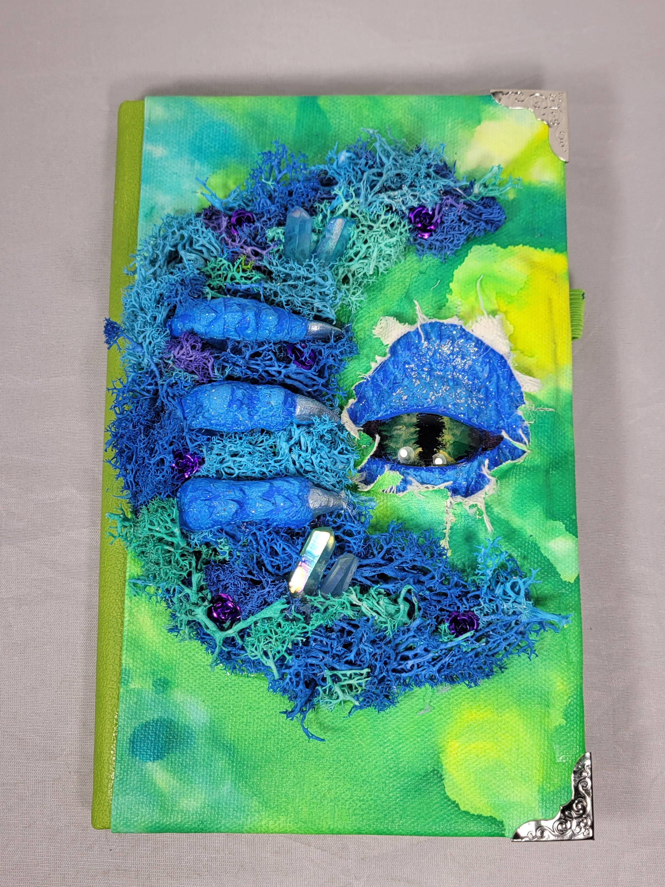 Green Moon Dragon Journal