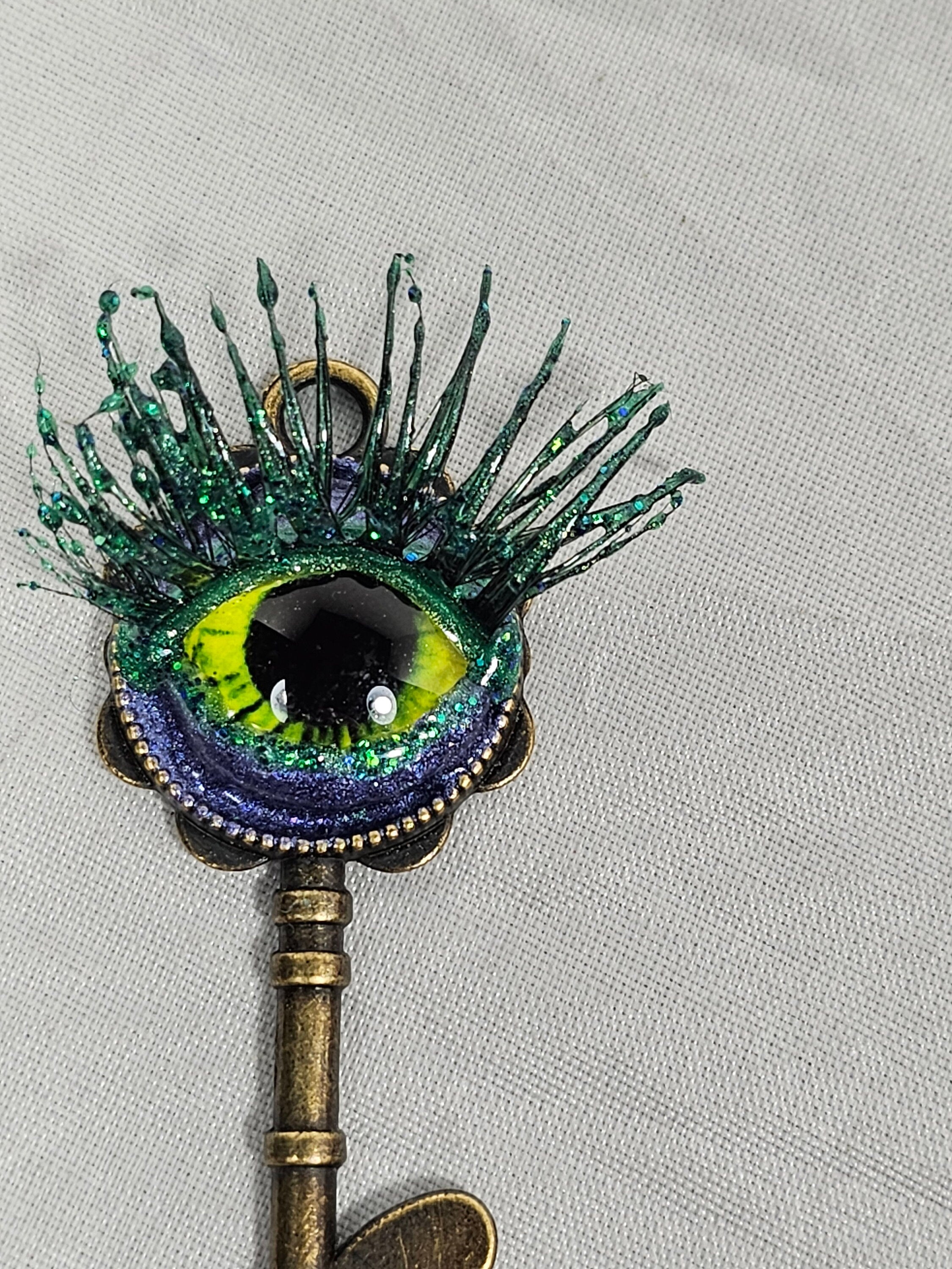 Dragon Eyelash Key