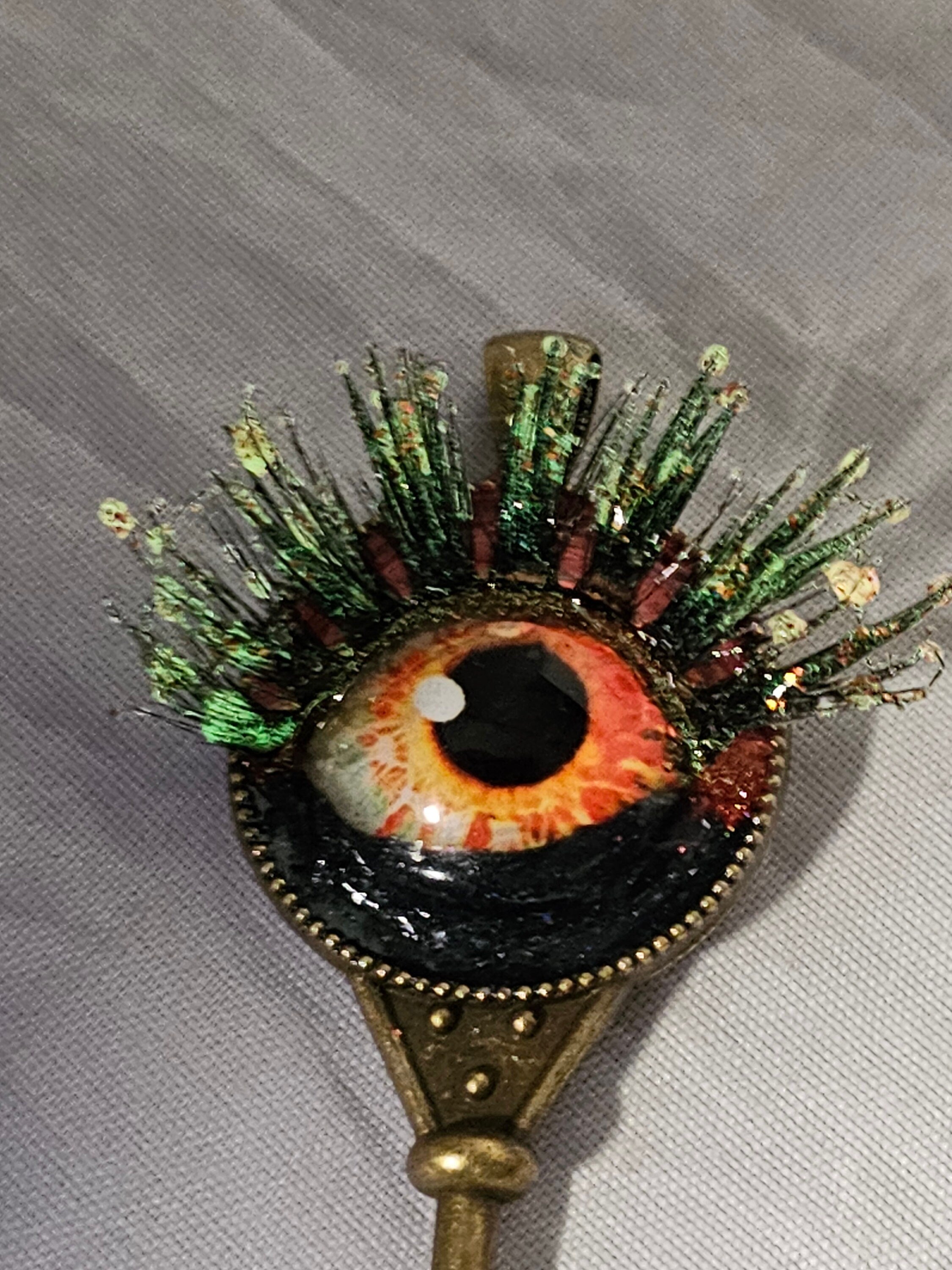 Dragon Eyelash Key