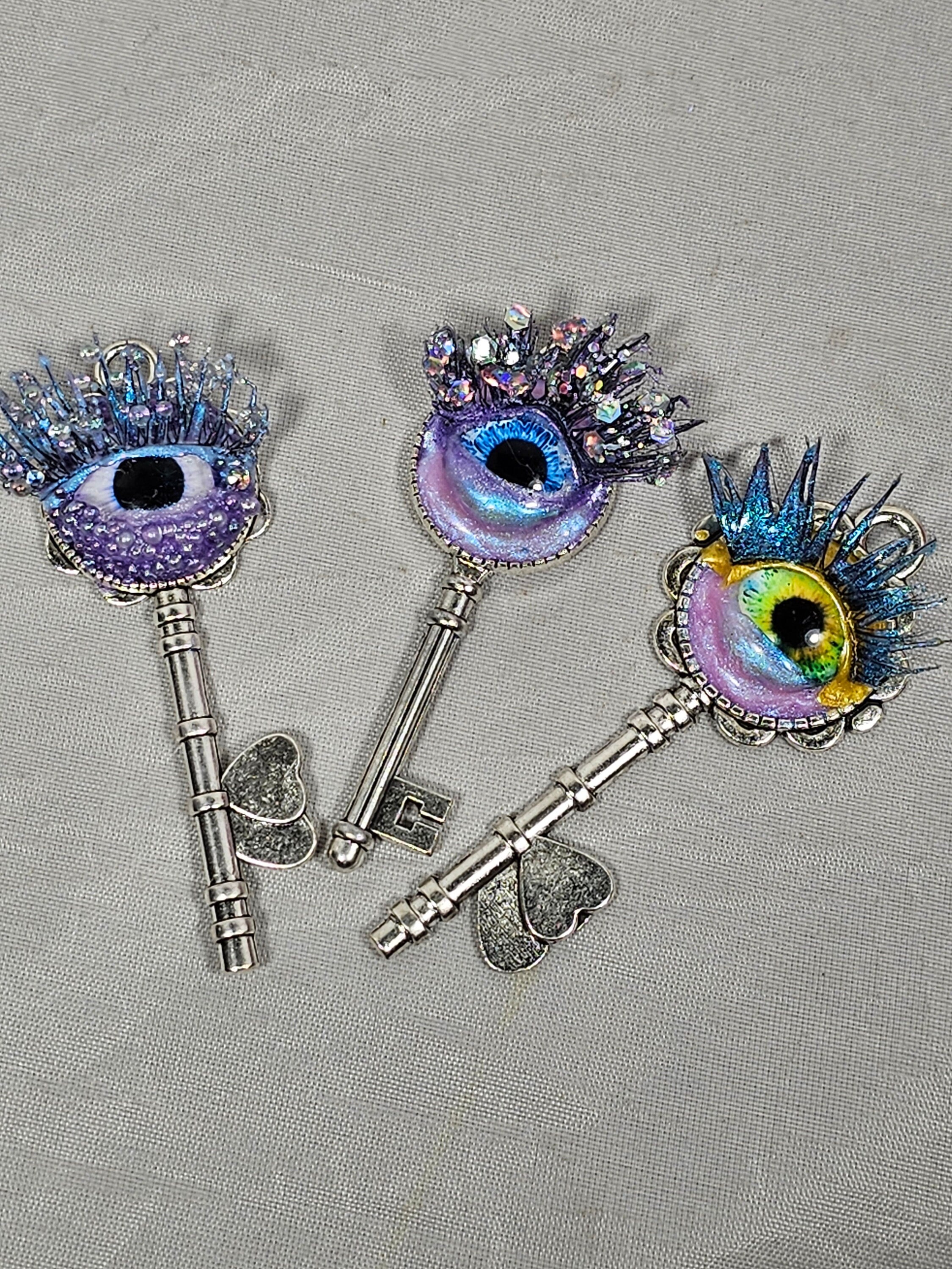 Dragon Eyelash Key