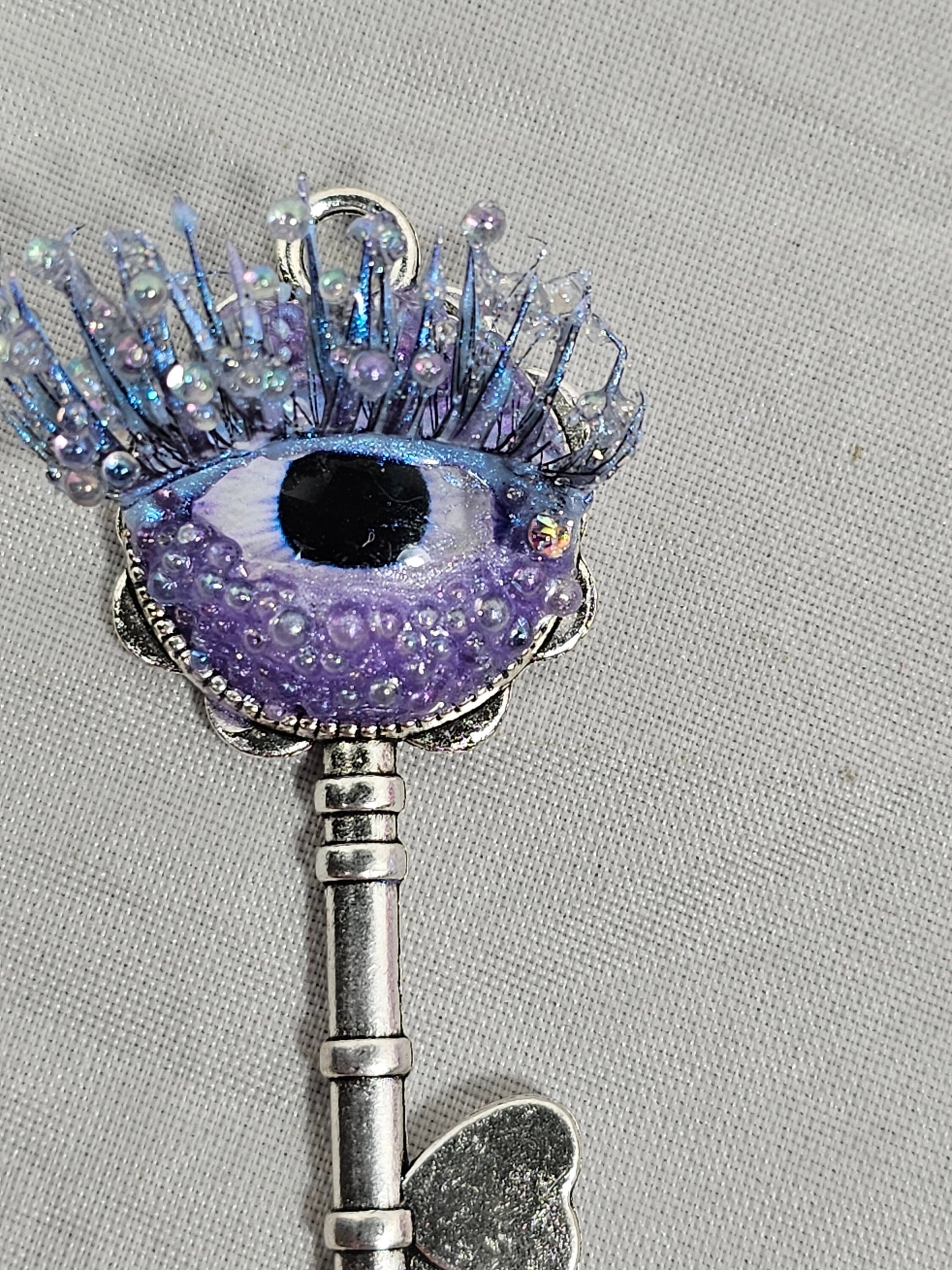 Dragon Eyelash Key
