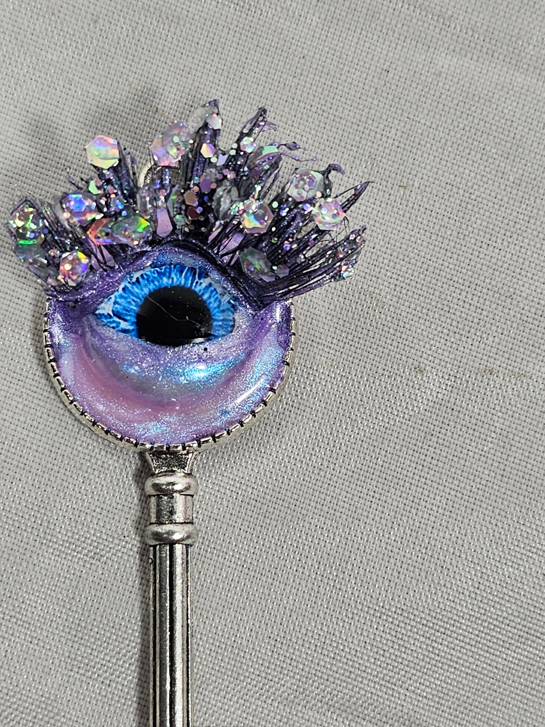 Dragon Eyelash Key