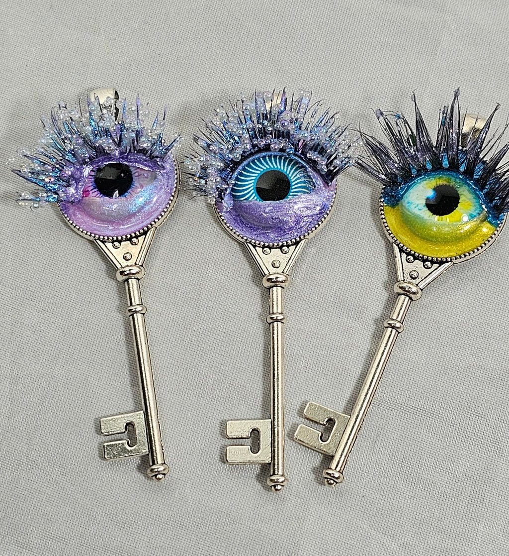 Dragon Eyelash Key
