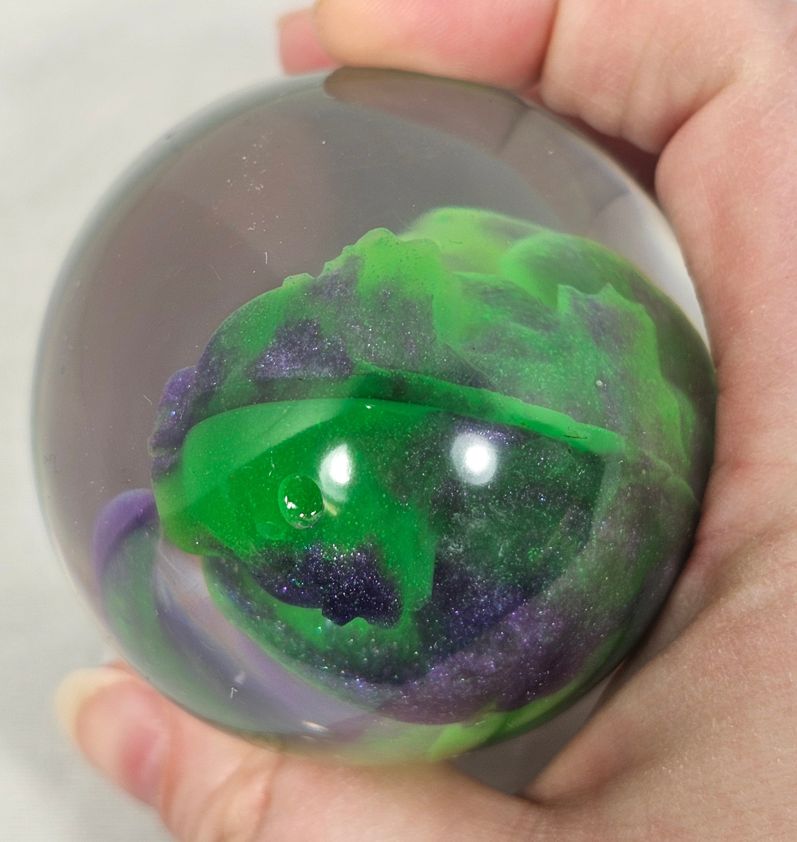 Glowing Orbite Dragon Egg