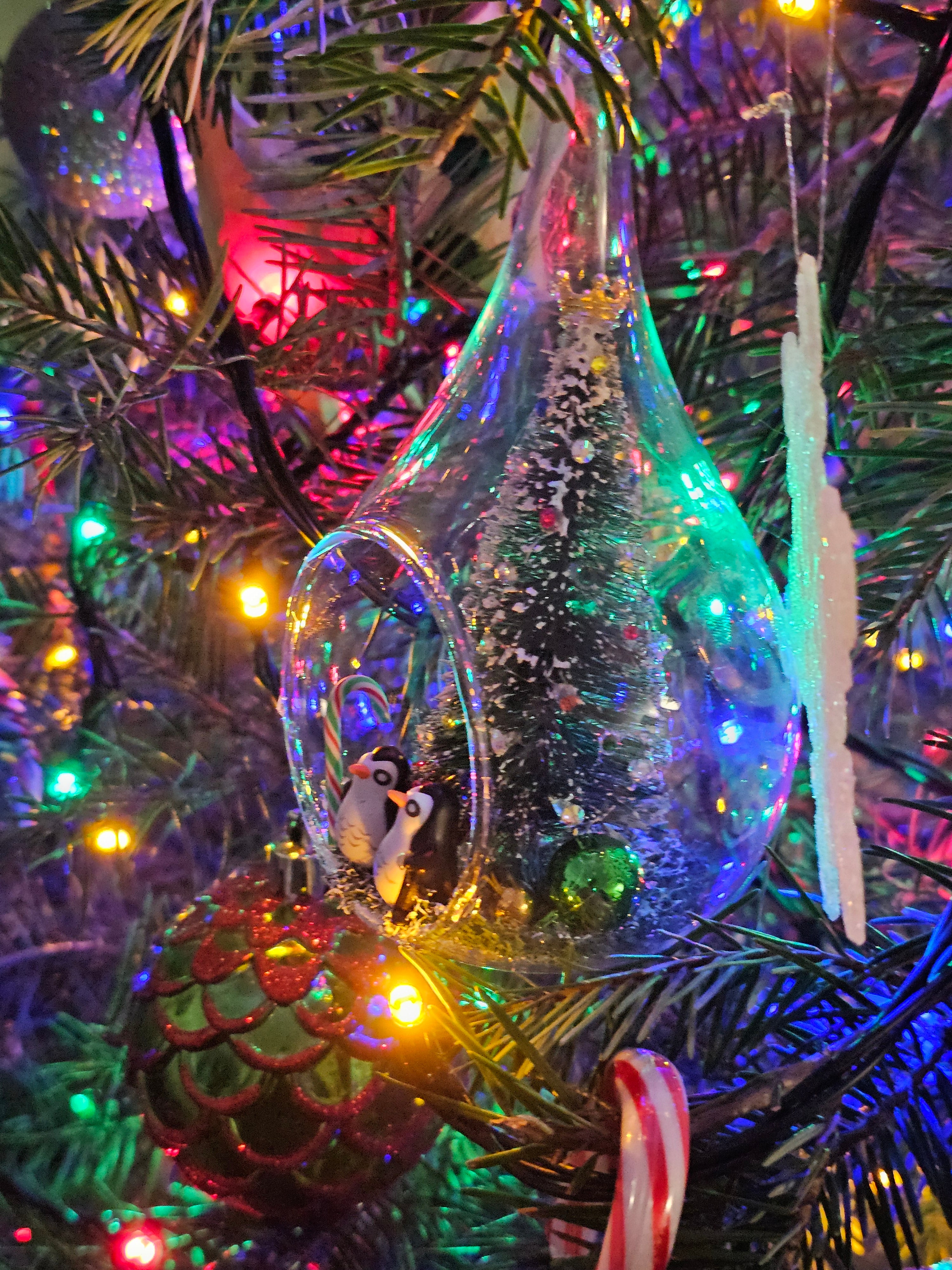 Penguin Partners Holiday Ornament