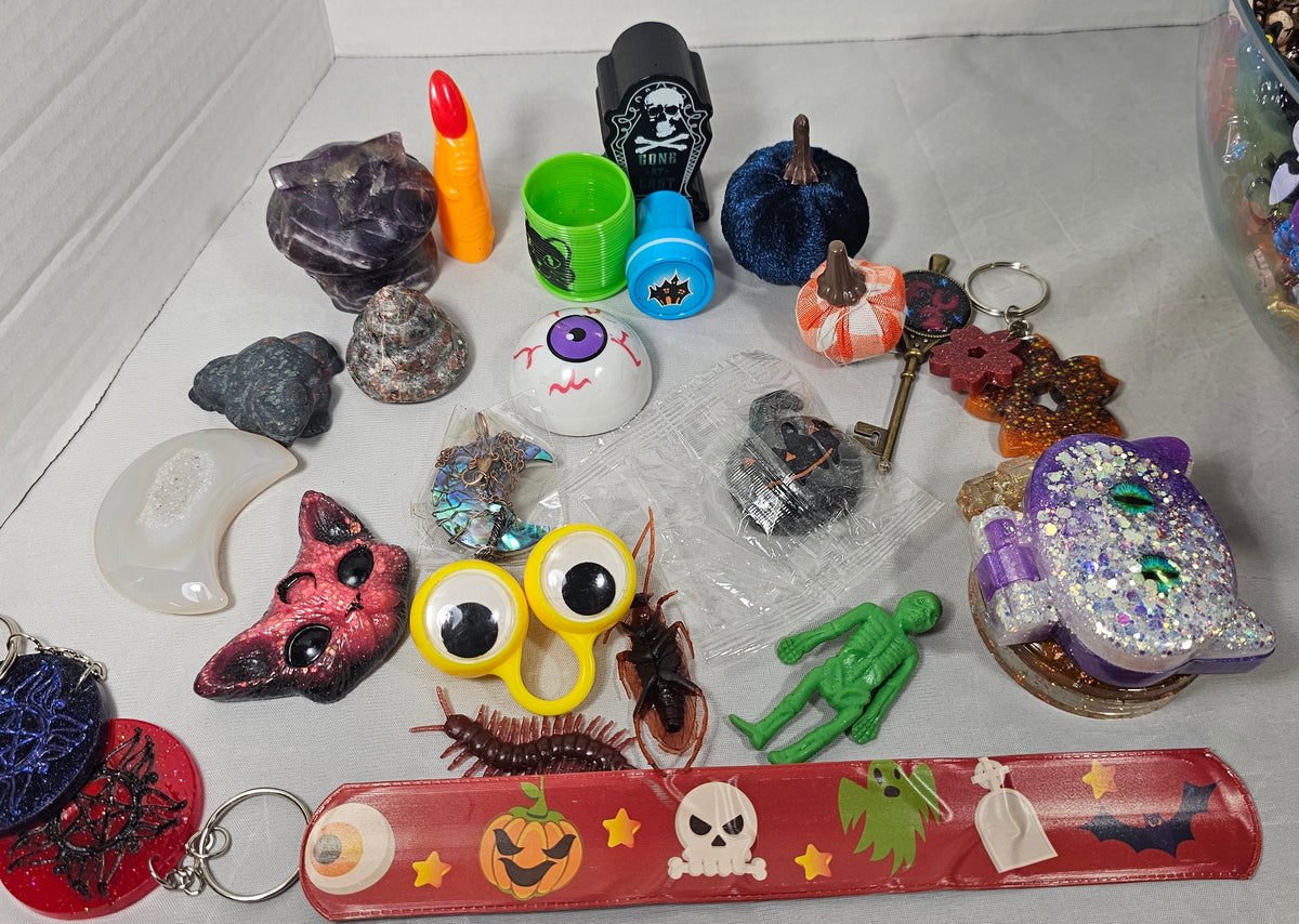 Spooky Season Trick or Treat Scoops