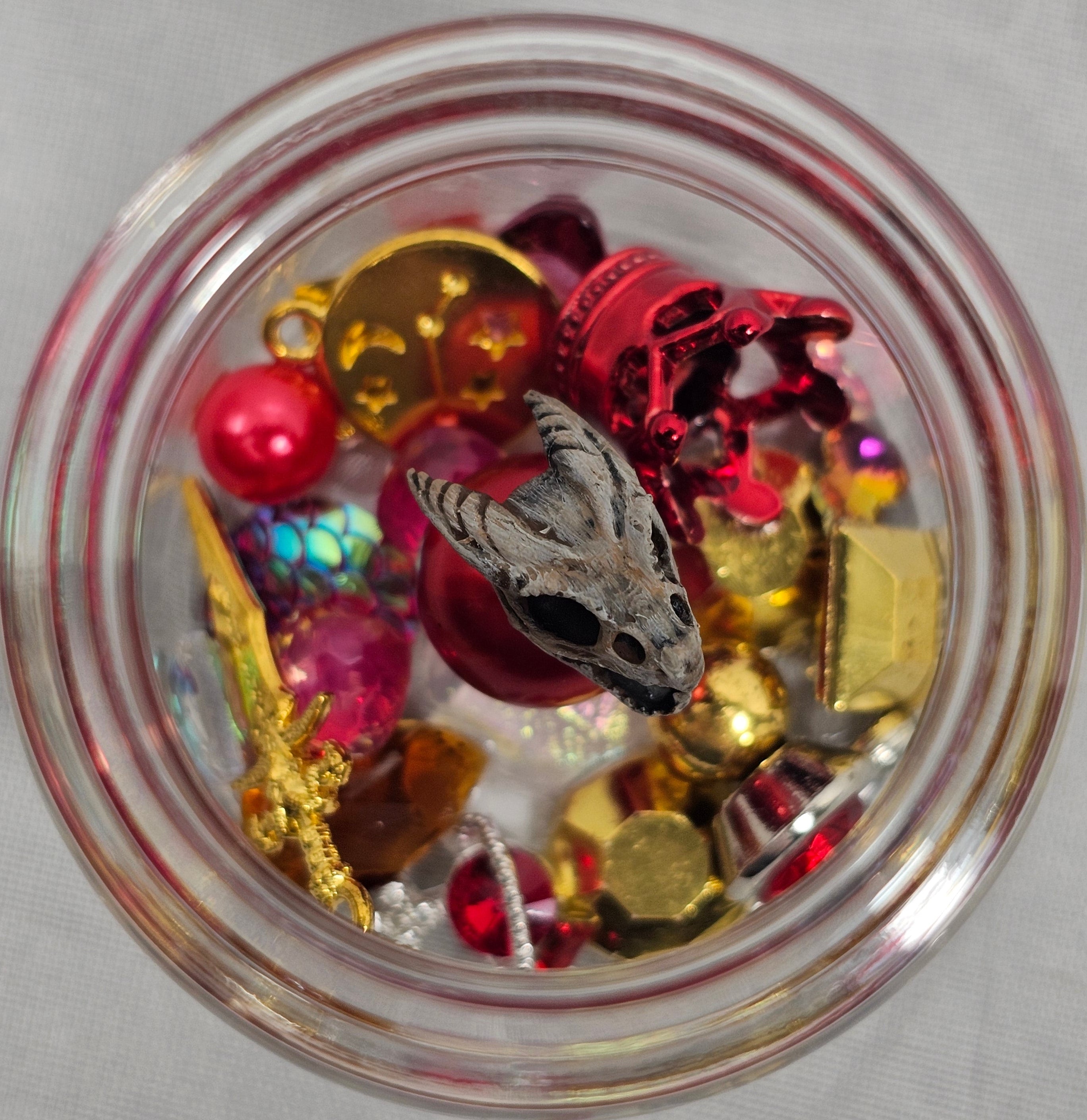 Ruby Treasure Dragon Skull Terrarium